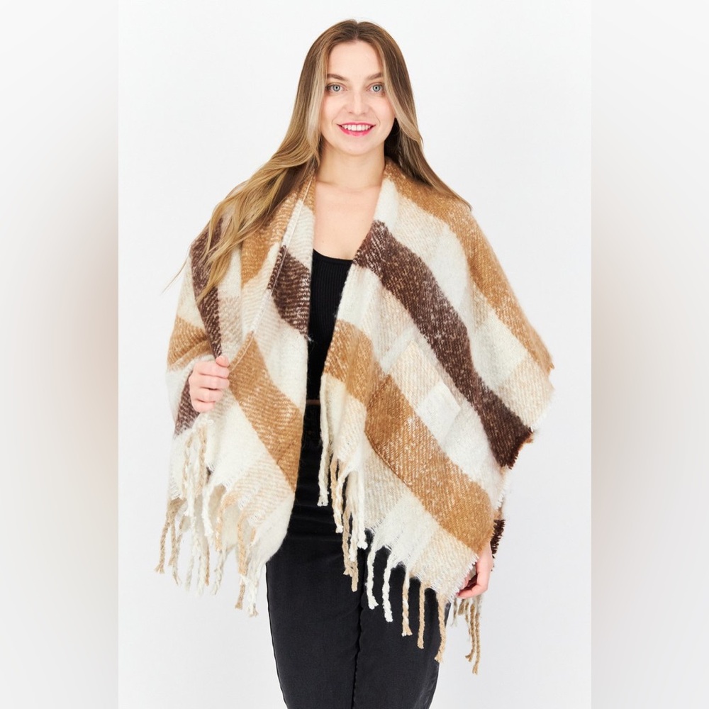 Jenni plaid pocketed poncho
